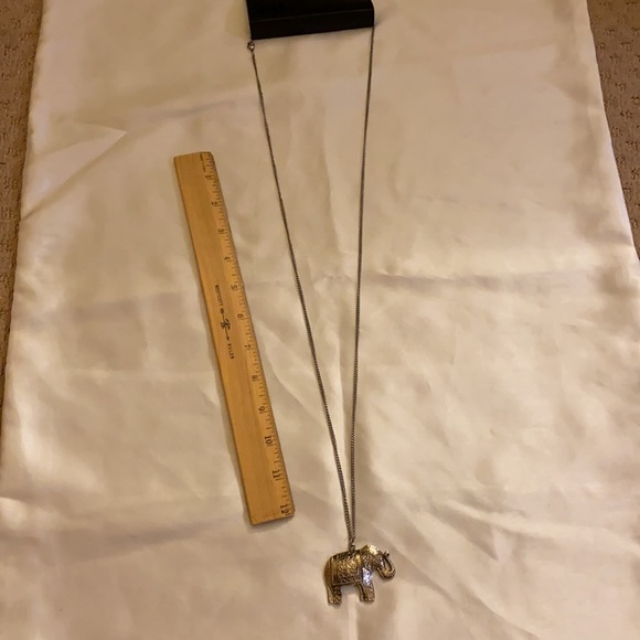 NWT H&M Elephant Silver Plated Long Necklace - Picture 2 of 6